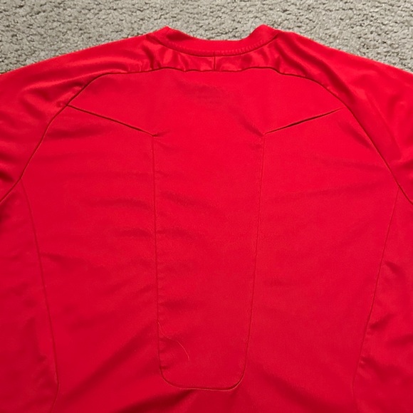 Adidas Men’s Performance Athletic T-Shirt Red Black Stripes Size L - Picture 5 of 5